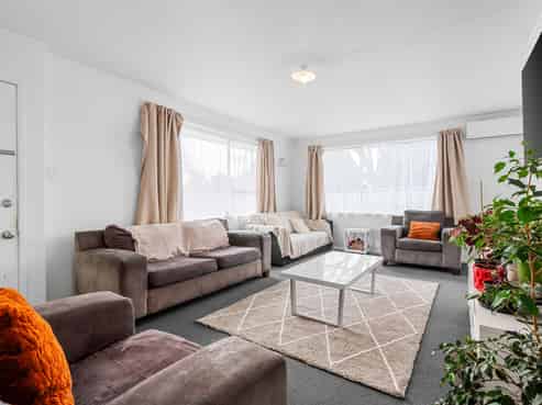2A Melva Street, Dinsdale