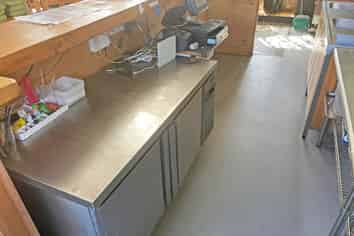 RESTAURANT OPPORTUNITY IN THE HEART OF BROWNS BAY
