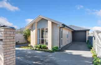 4/34 Avonhead Road, Avonhead