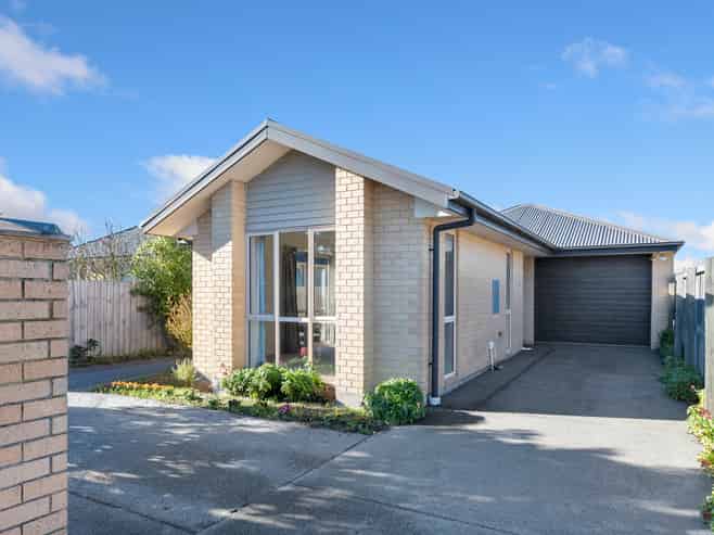 4/34 Avonhead Road, Avonhead