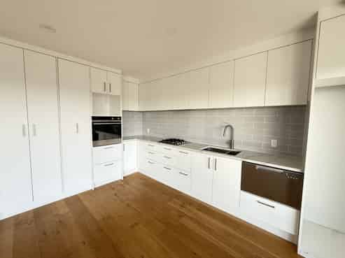 2B/221 Great North Road , Grey Lynn