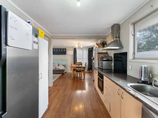 39 Blake Road, Mangere East
