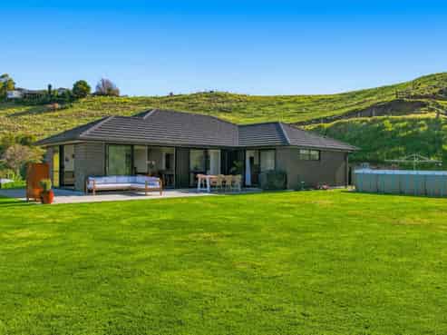 25 Morepork Way, Papamoa