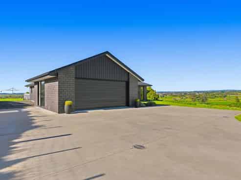 25 Morepork Way, Papamoa