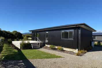 14 Paparoa Way, Westport