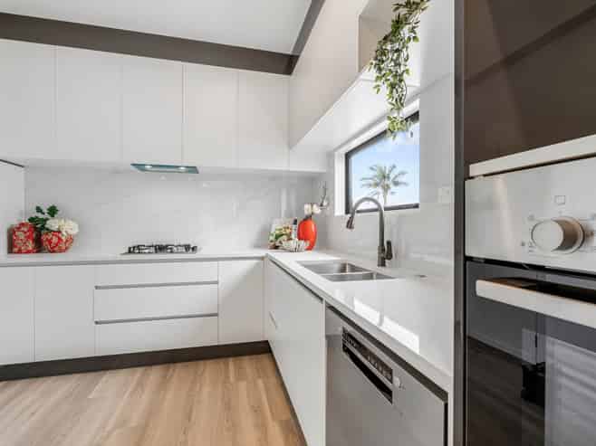 2/24 Great South Road, Manurewa