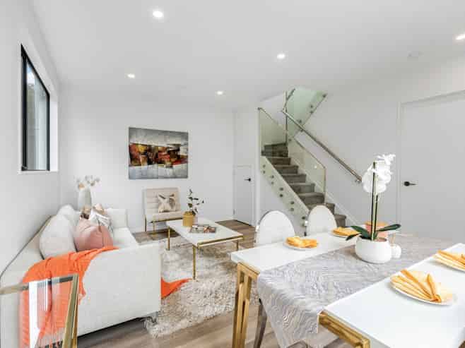 2/24 Great South Road, Manurewa