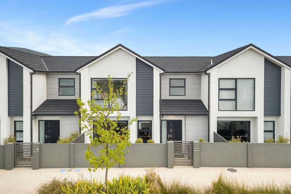 Seriously for sale | Modern, easy care living 4
