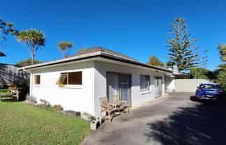 1/32 Stredwick Drive, Torbay