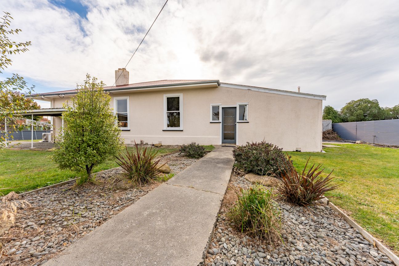 Sunny & Spacious Home in a Convenient Location – pohled 4