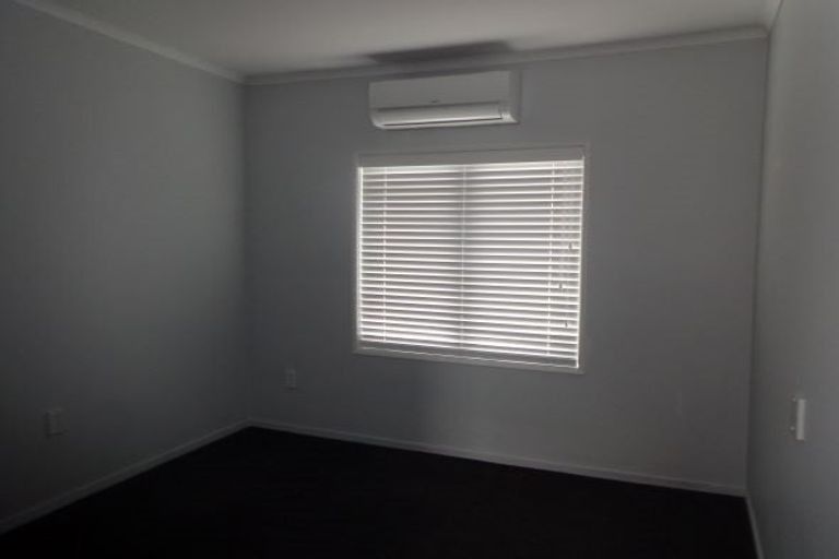 Super sized family living! options galore - Bild 6