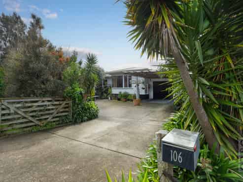 106 Awaroa Road, Helensville