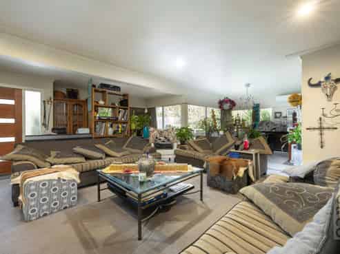 106 Awaroa Road, Helensville