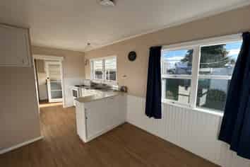 1/22 Bolt Road, Tahunanui