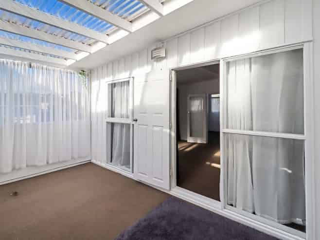 19 Churton Drive, Churton Park