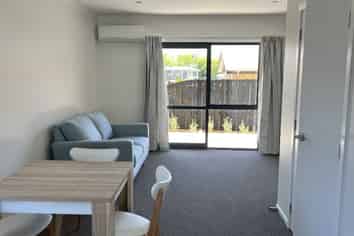 6/1 Hammond Street, Hamilton Central