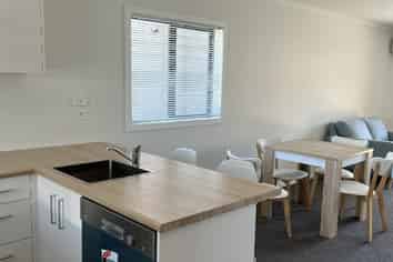 6/1 Hammond Street, Hamilton Central