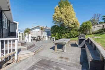6 Liston Ave, Hilltop