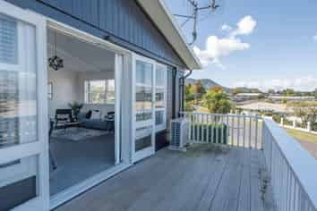 6 Liston Ave, Hilltop