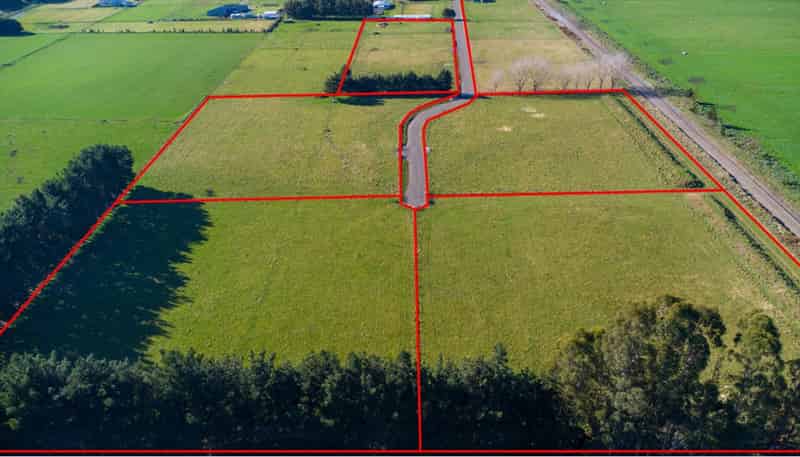 35 Laws Road, Dannevirke