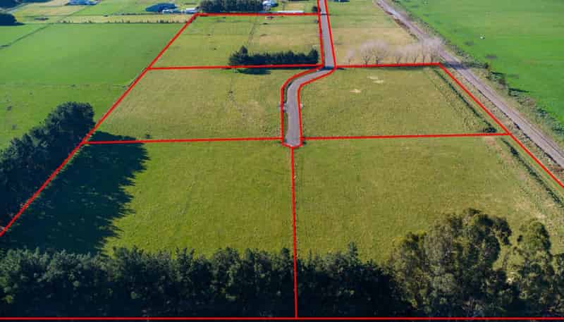 35 Laws Road, Dannevirke
