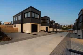 937F Whangaparaoa Road, Whangaparaoa