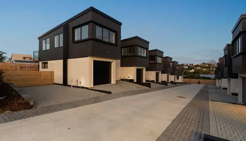 937F Whangaparaoa Road, Whangaparaoa