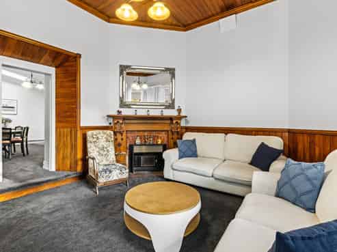 32 Milton Road, Bluff Hill