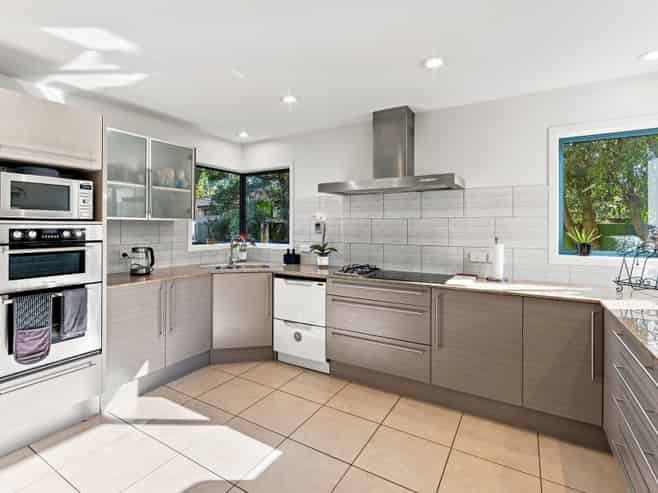 18 Belgrove Place, Parklands