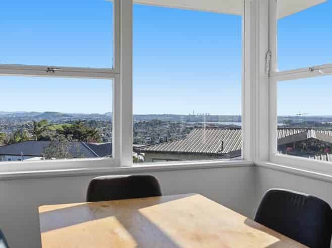 1/68 Bleakhouse Road, Bucklands Beach