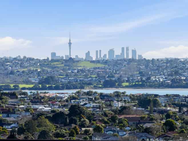 1/68 Bleakhouse Road, Bucklands Beach