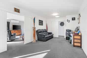 23 Moverley Place, Pukete