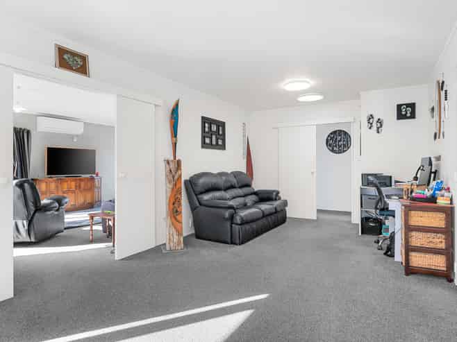 23 Moverley Place, Pukete