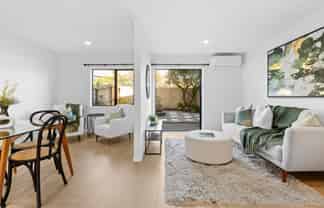 11/70 Fernhill Way, Oteha