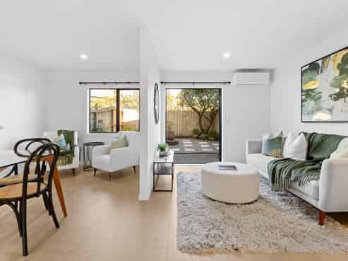 11/70 Fernhill Way, Oteha