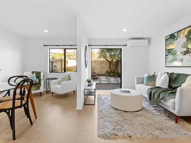 11/70 Fernhill Way, Oteha