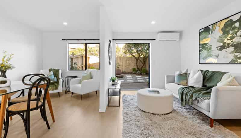 11/70 Fernhill Way, Oteha