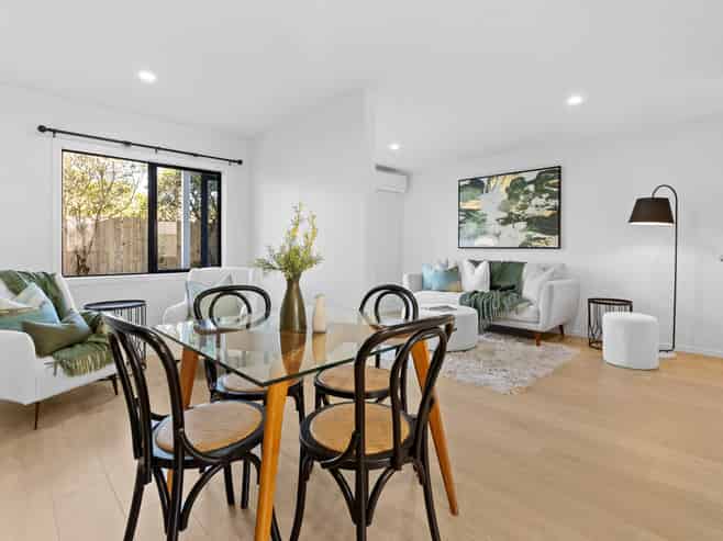 11/70 Fernhill Way, Oteha