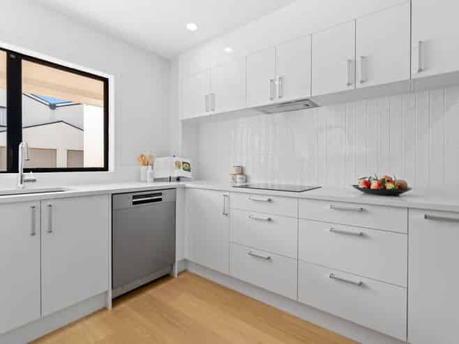 11/70 Fernhill Way, Oteha