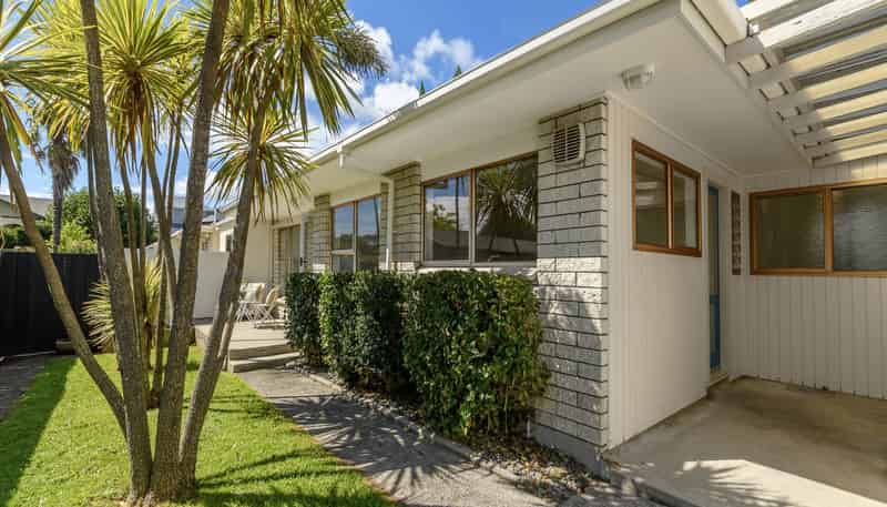 2/388 Devonport Road, Tauranga South