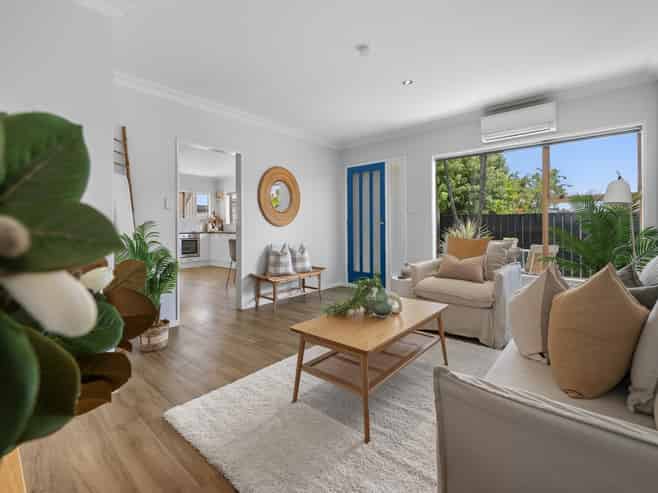 2/388 Devonport Road, Tauranga South