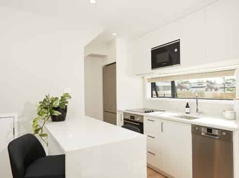 10 Koro Lane, Mangere Bridge
