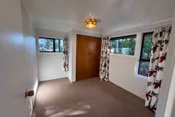 74B Crows Road, Swanson
