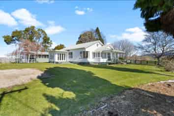 247 Station Road, Matamata