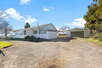 247 Station Road, Matamata