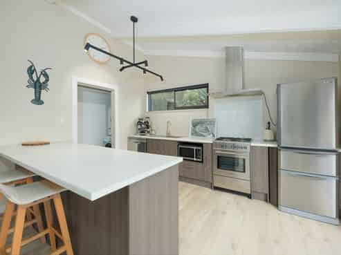 12 Moa Road, South Bay