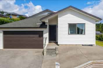 33 Woodridge Drive, Whangaparaoa