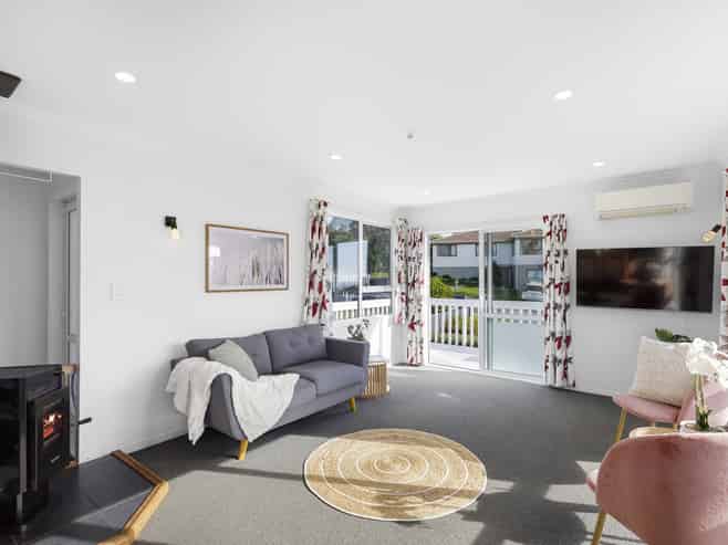 8 Tikati View, Titahi Bay
