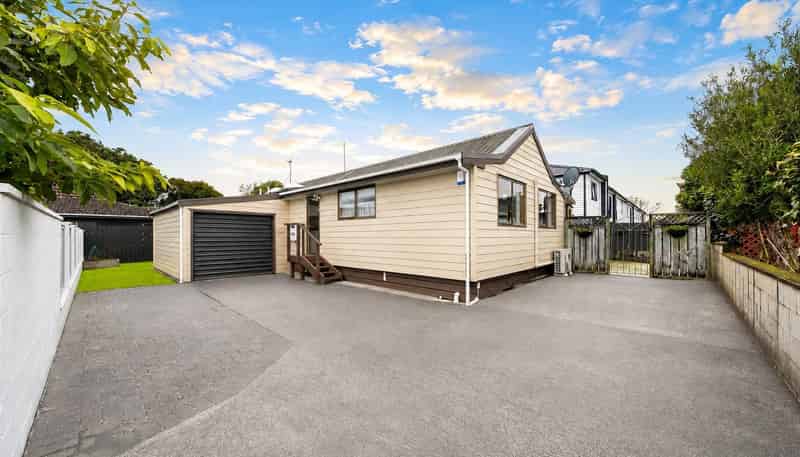 2/94 Carruth Road, Papatoetoe