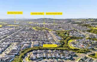 10 Cloonlyon Drive, Flat Bush